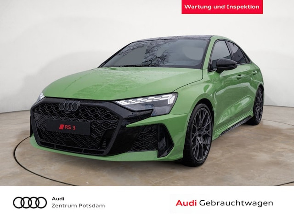 Audi RS3 Sedan Quattro S-Tronic