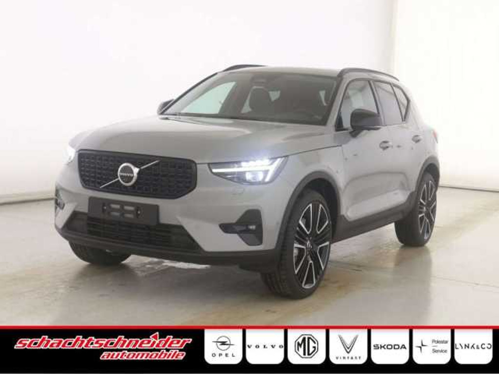 Volvo XC40 Ultimate Dark