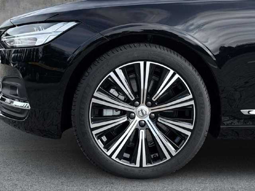 Volvo V90 Plus Bright