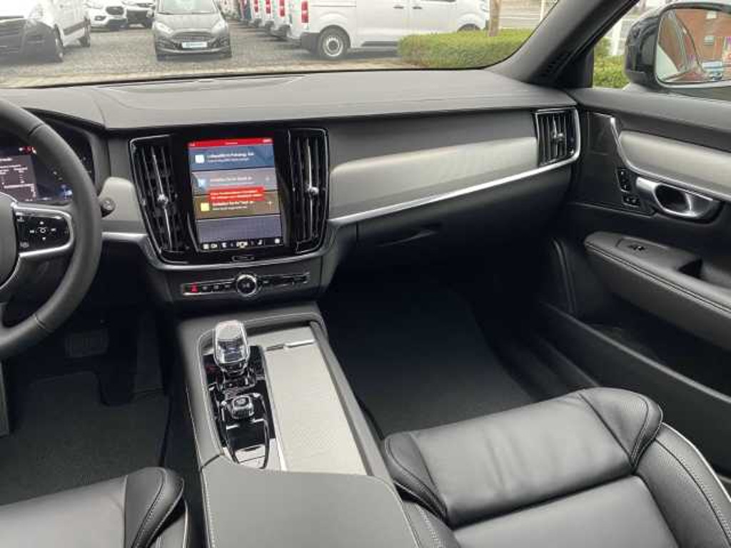Volvo V90 Cross Country