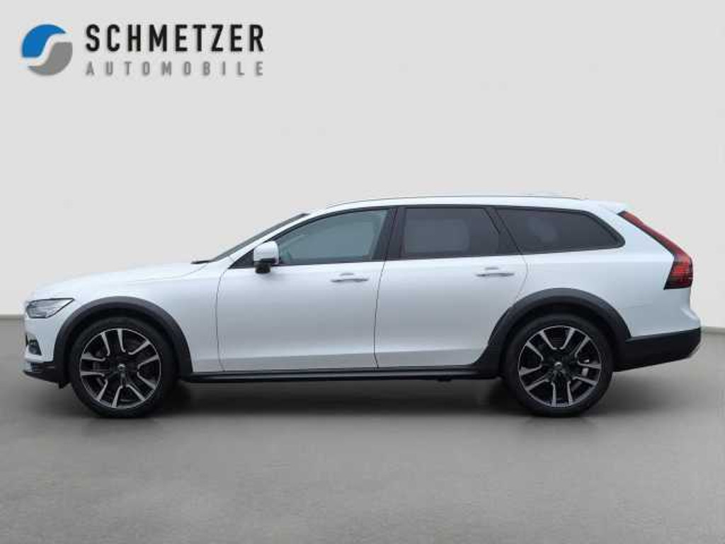 Volvo V90 Cross Country