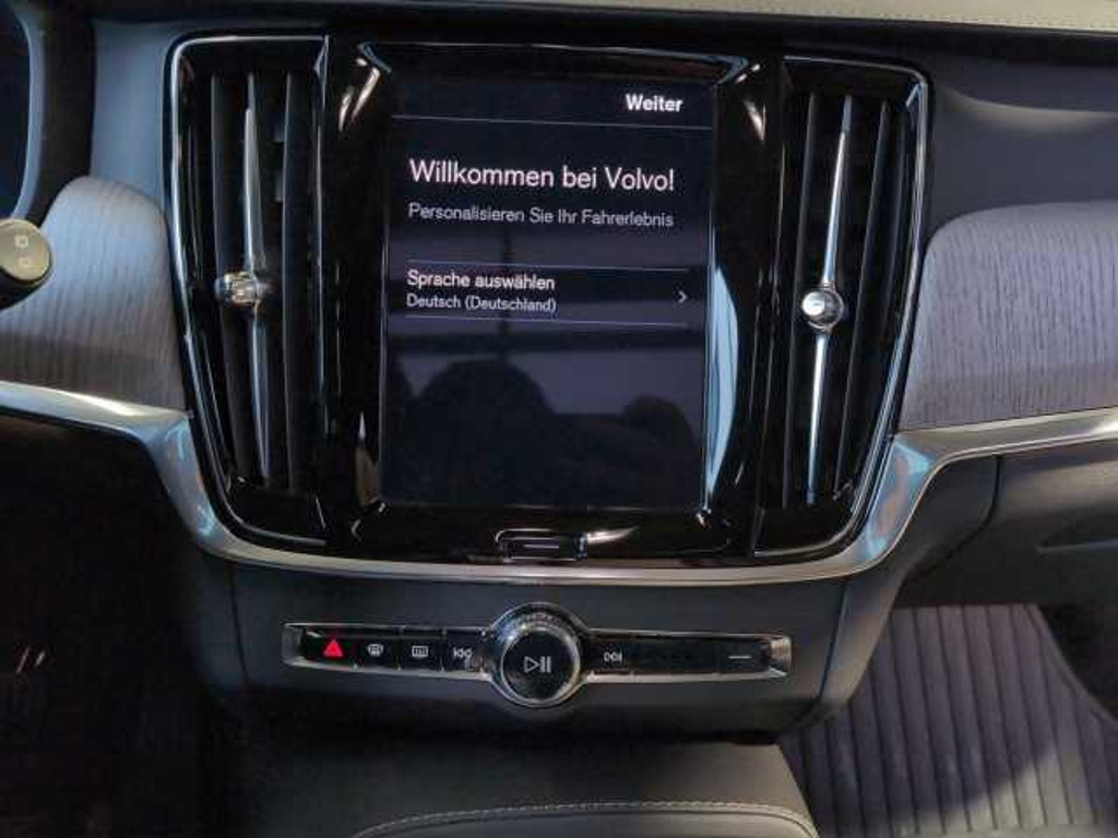 Volvo V90 Cross Country