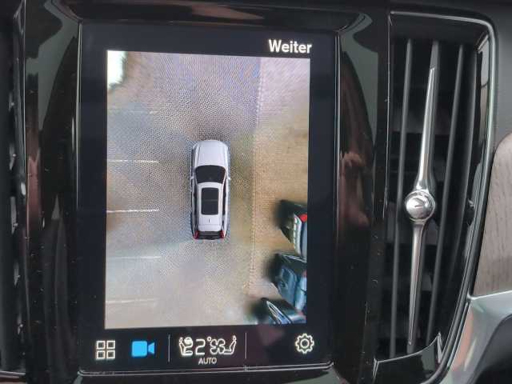 Volvo V90 Cross Country