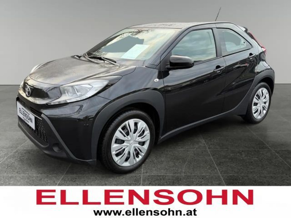 Toyota Aygo X Hatchback Play