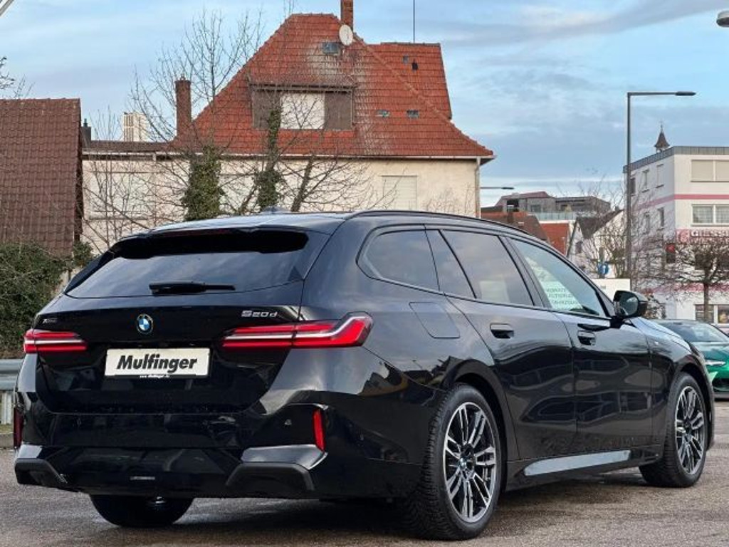 BMW 5 Serie 520 M-Sport xDrive Touring 520d