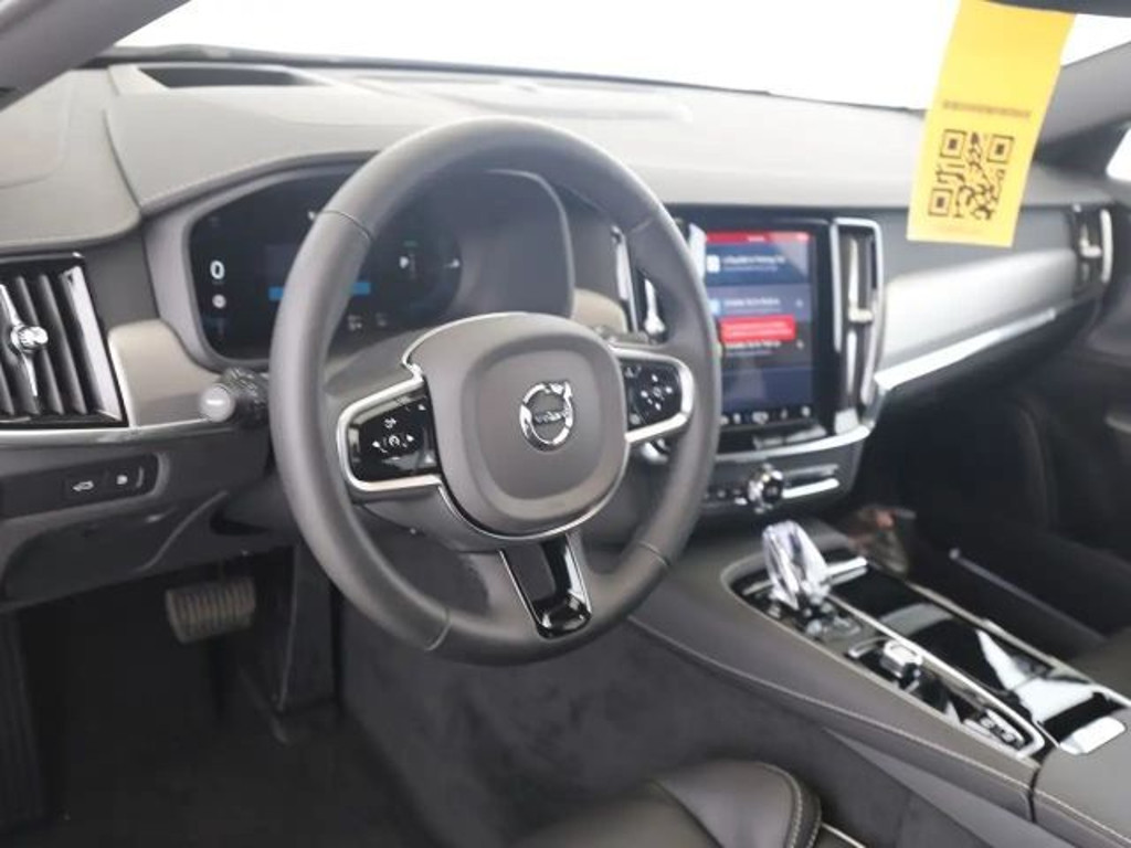 Volvo V90 AWD T8 Recharge Dark Ultra
