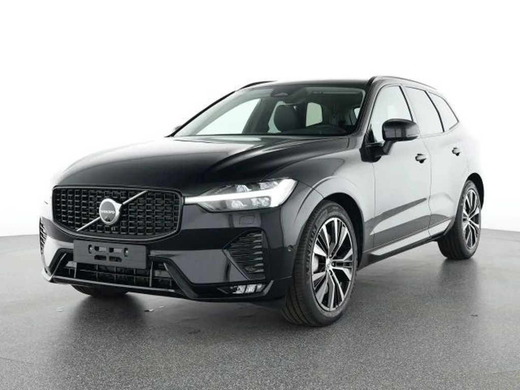 Volvo XC60 AWD Plus Dark