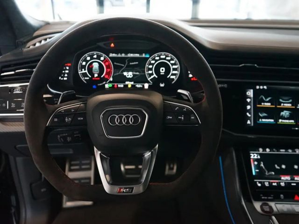 Audi RS Q8