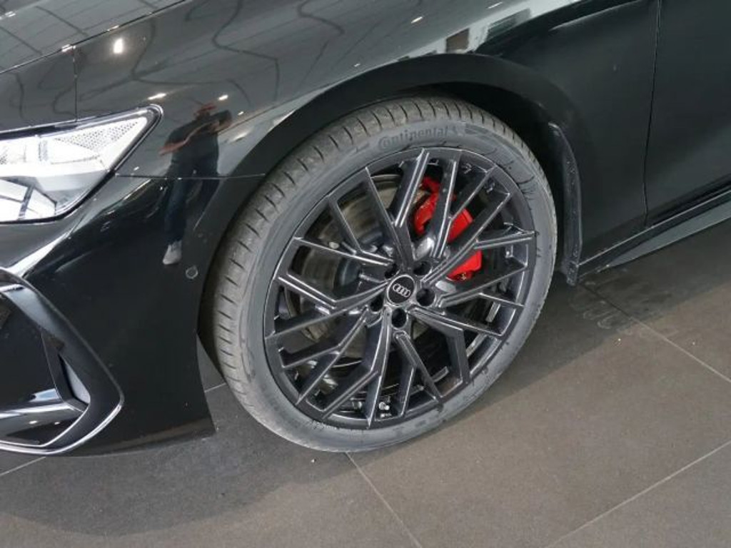 Audi A6 e-tron Avant Quattro Edition