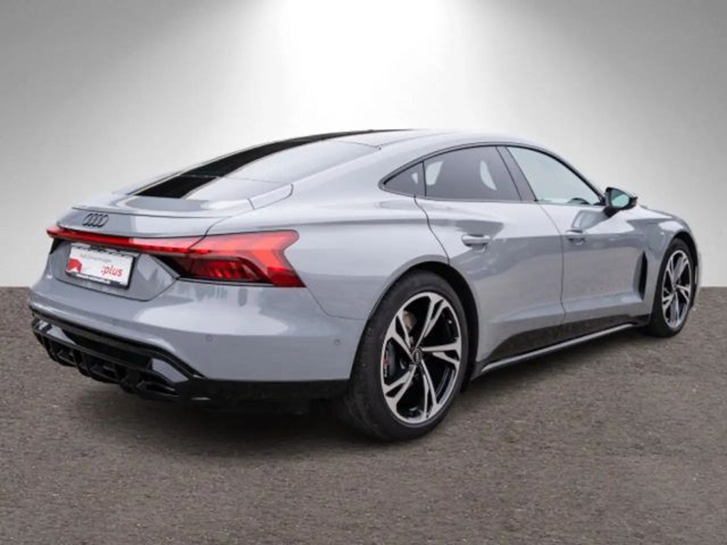 Audi e-tron GT