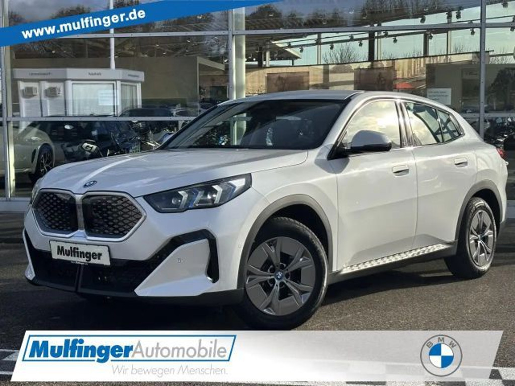 BMW iX2 x30 Leder Navi Kamera  Ad-Fahrw. ParkAss. LED