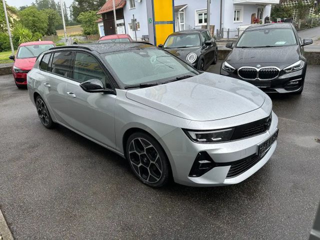 Opel Astra Ultimate
