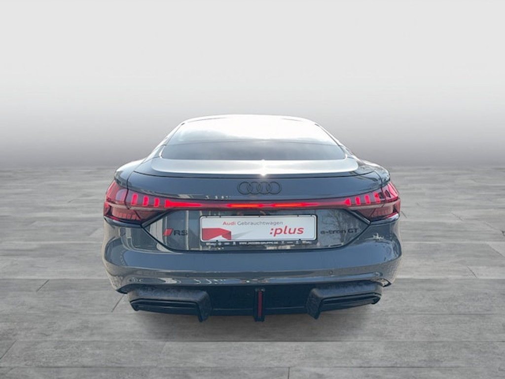 Audi RS e-tron GT