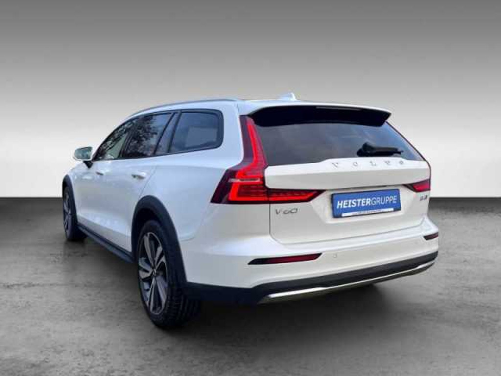 Volvo V60 Cross Country