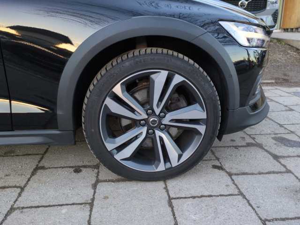 Volvo V60 Cross Country