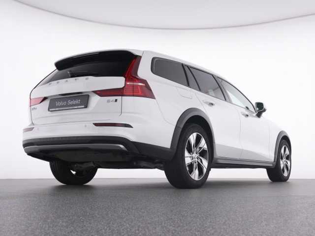 Volvo V60 Cross Country