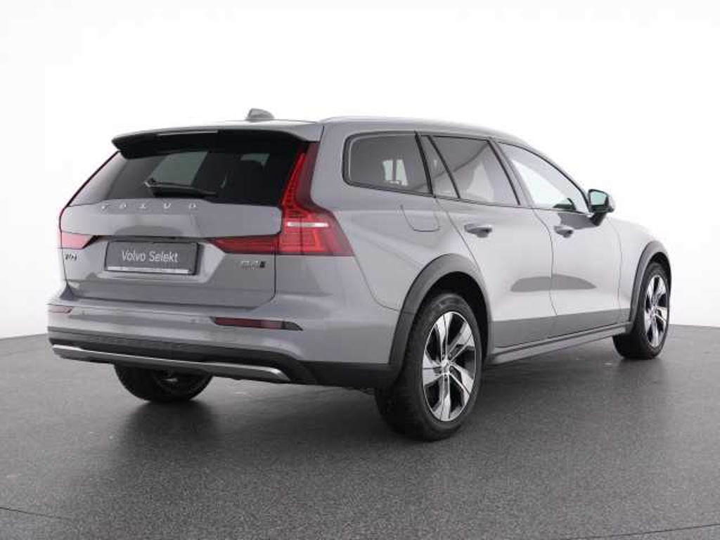 Volvo V60 Cross Country CC