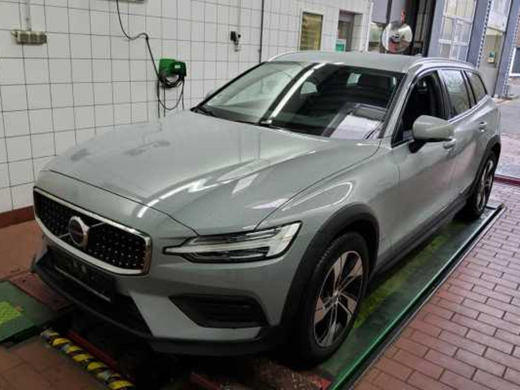 Volvo V60 Cross Country