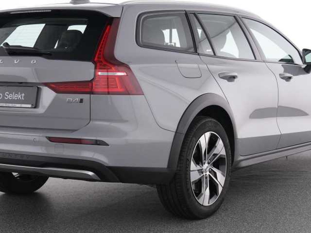 Volvo V60 Cross Country