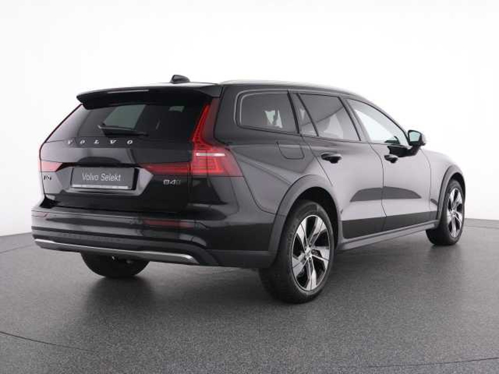 Volvo V60 Cross Country CC
