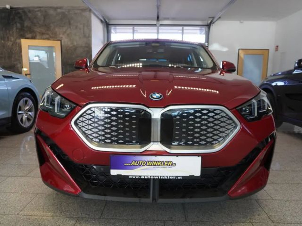 BMW iX2