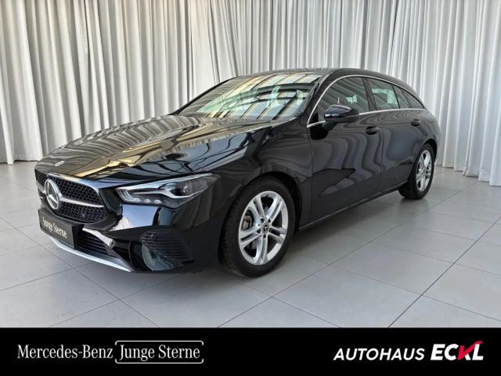 Mercedes-Benz CLA-Klasse CLA 180 Shooting Brake CLA 180 d Sedan