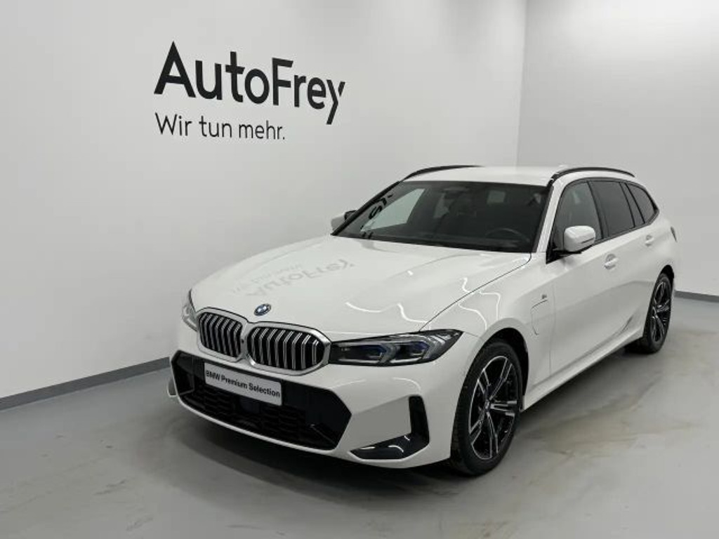 BMW 3 Serie 330 xDrive 330e