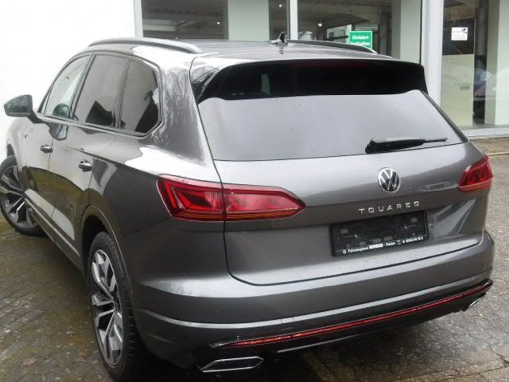 Volkswagen Touareg 4Motion Style R-Line