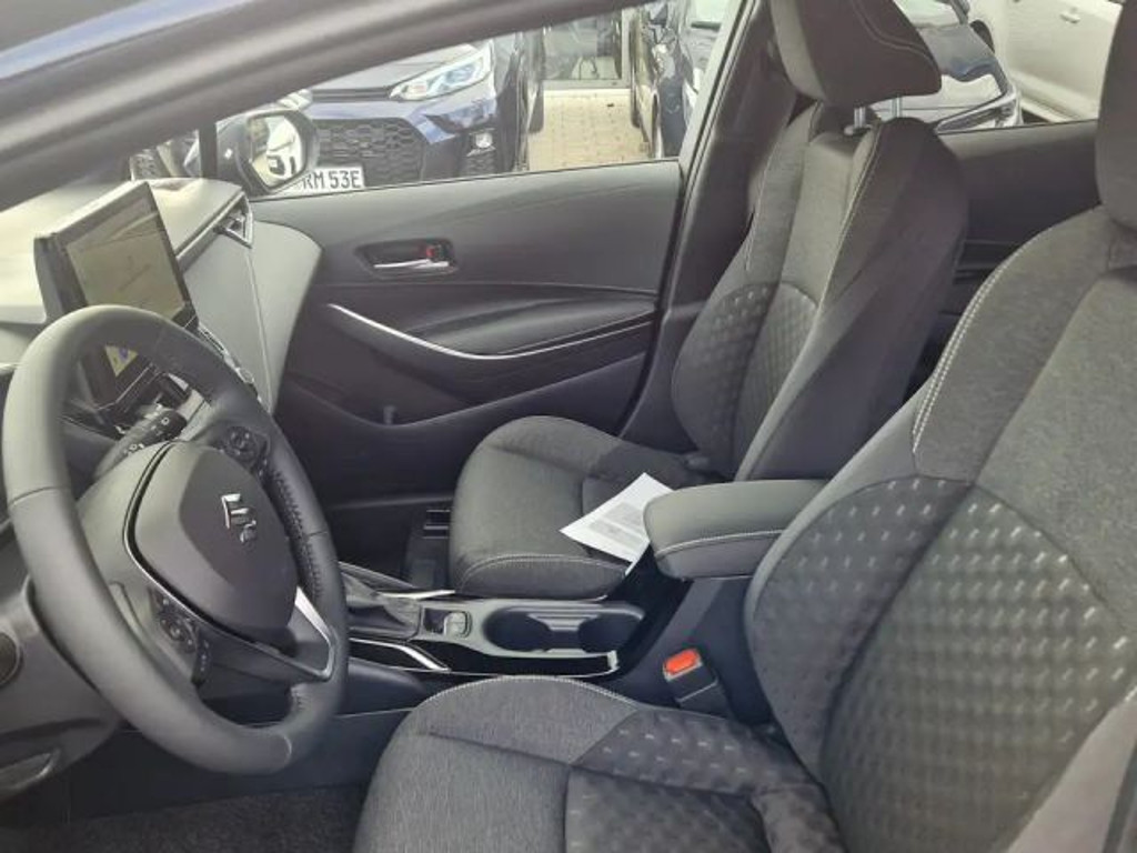 Suzuki Swace