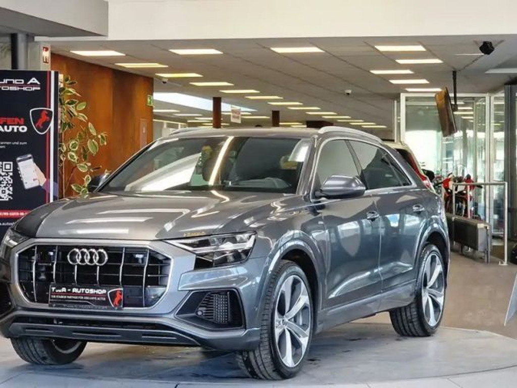 Audi Q8