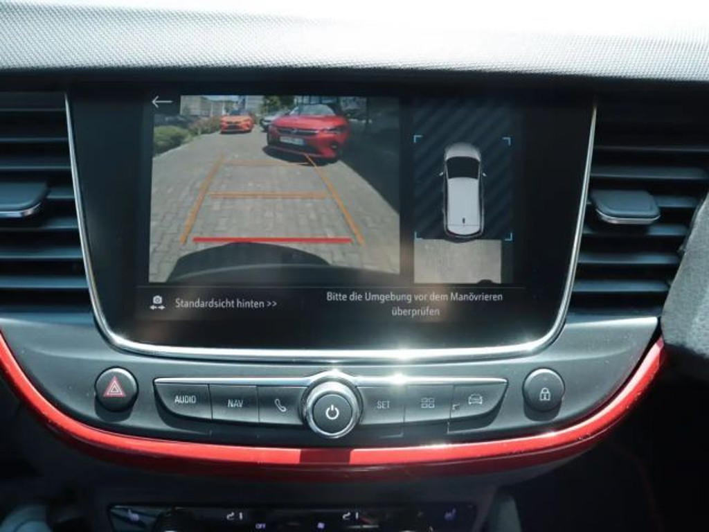 Opel Crossland X