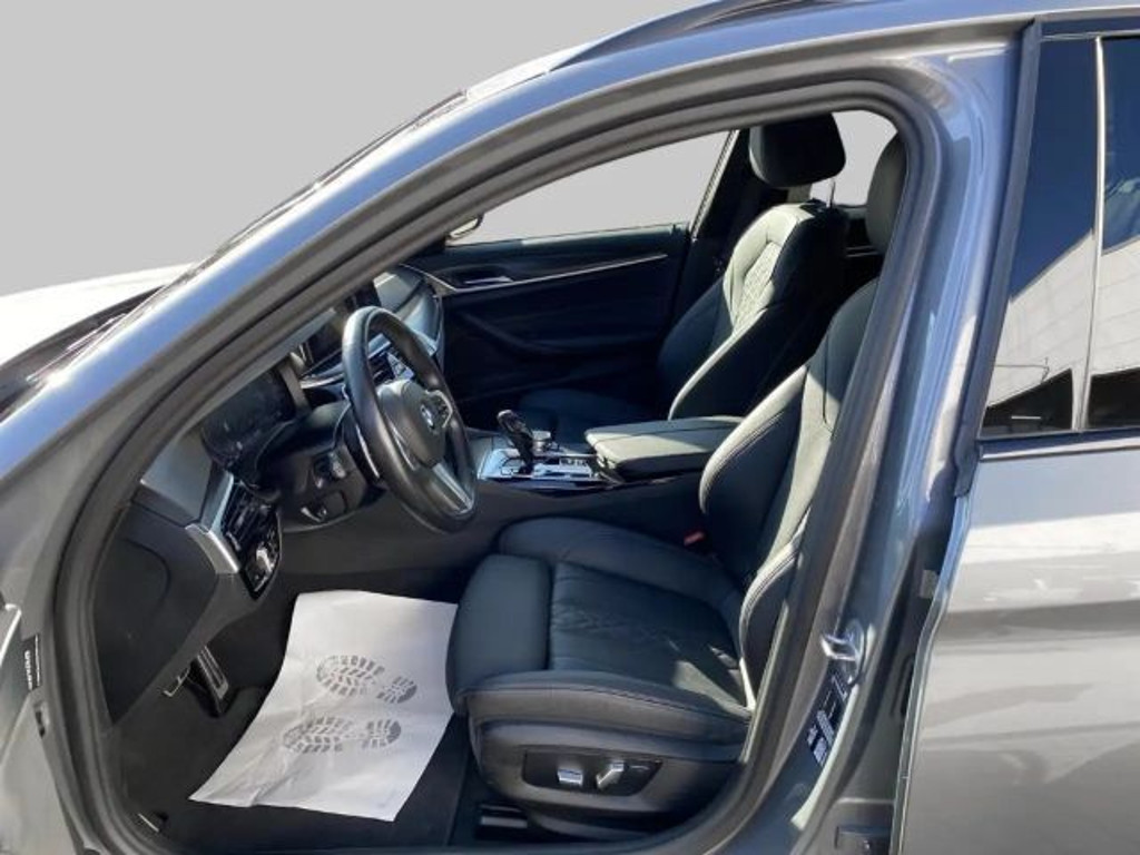 BMW 5 Serie 520 M-Sport 520i