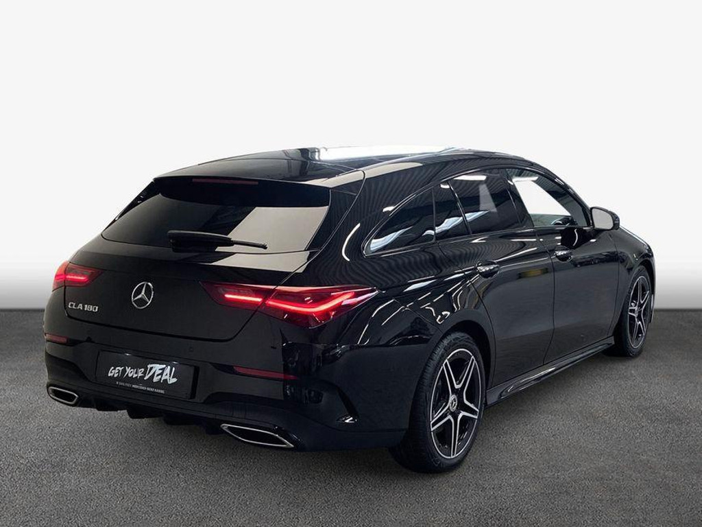 Mercedes-Benz CLA-Klasse CLA 180 AMG Line Shooting Brake