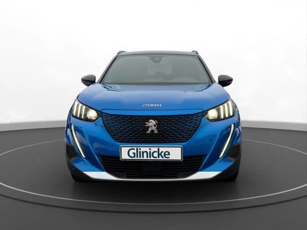 Peugeot e-2008
