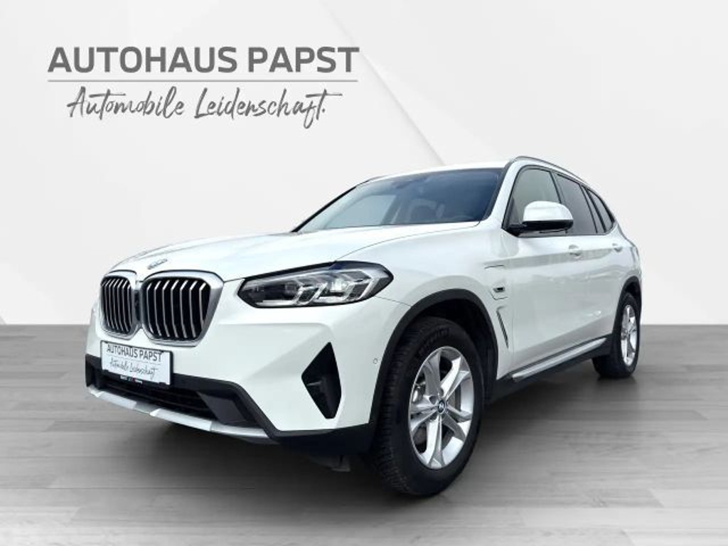 BMW X3 *** HYBRID *** 5 PAKETE *** Gesamt 292 PS*