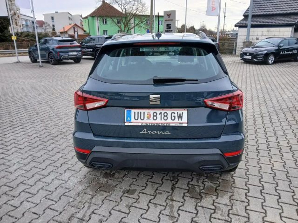 Seat Arona