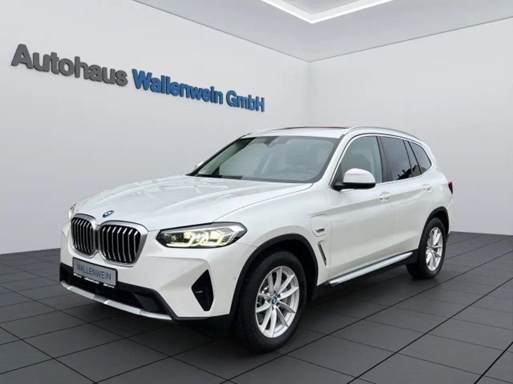 BMW X3 xDrive30e