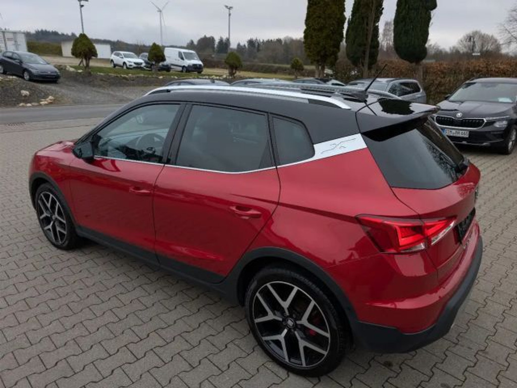 Seat Arona
