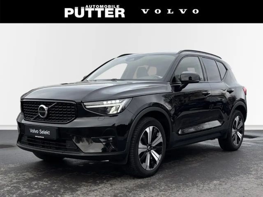 Volvo XC40 T4 Recharge Plus Dark