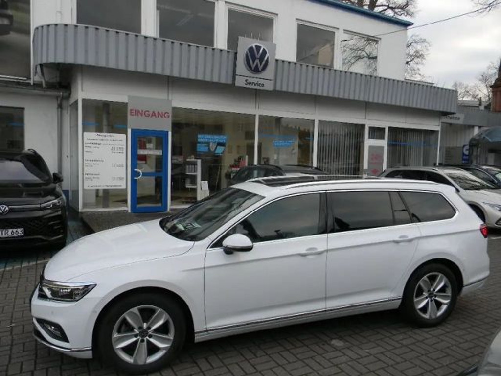 Volkswagen Passat DSG Variant Elegance Elegance
