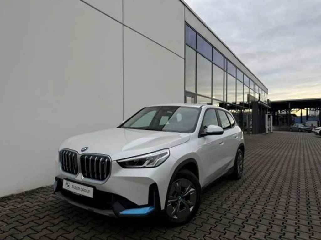 BMW iX1 xDrive