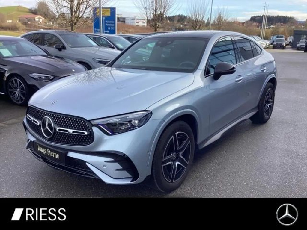 Mercedes-Benz GLC-Klasse GLC 300 4MATIC AMG Line Coupé GLC 300 d