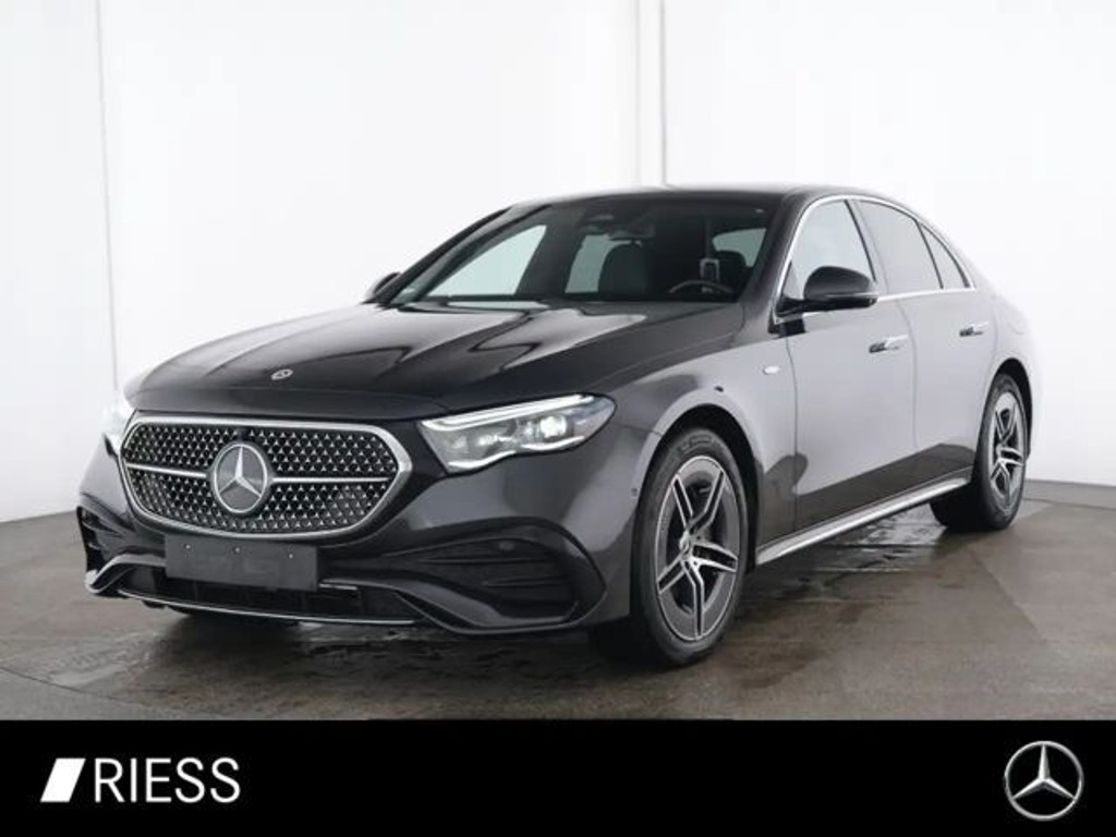 Mercedes-Benz E-Klasse E 300 AMG Line E 300 de Sedan