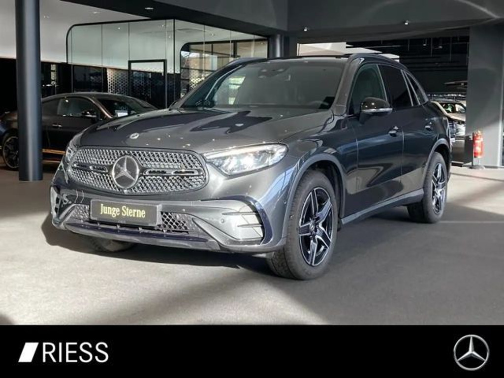 Mercedes-Benz GLC-Klasse GLC 220 4MATIC AMG Line GLC 220 d