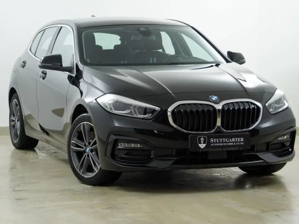 BMW 1 Serie 118 Sport Line Sedan 118i