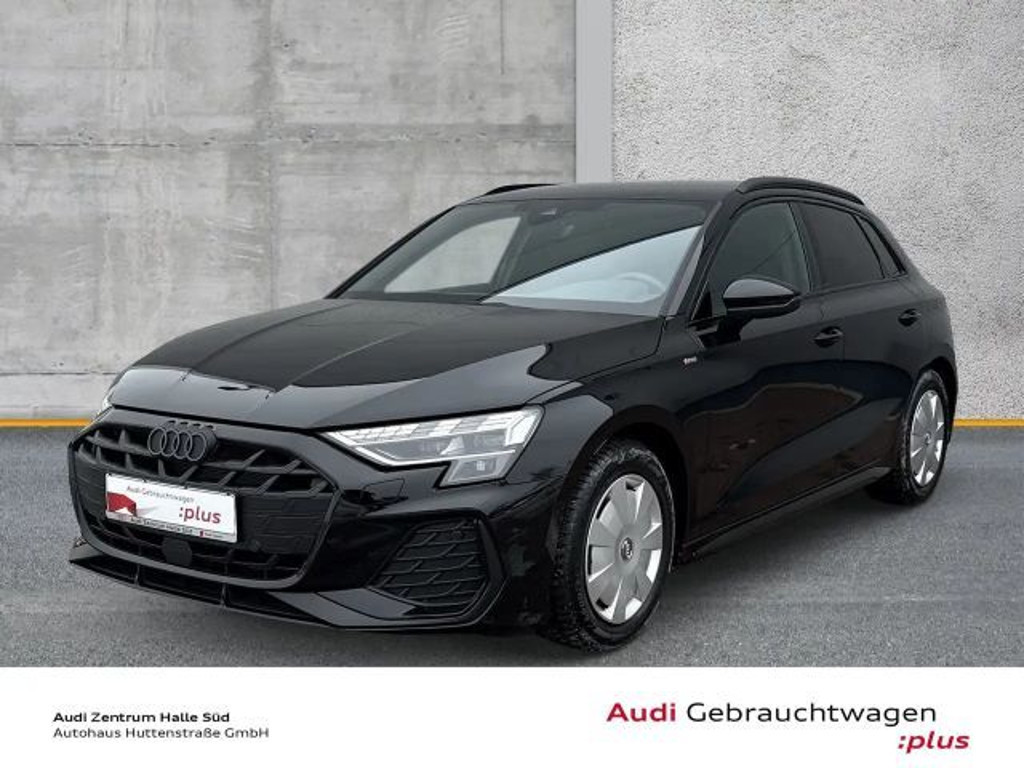 Audi A3 Sportback Sedan S-Line 30 TFSI