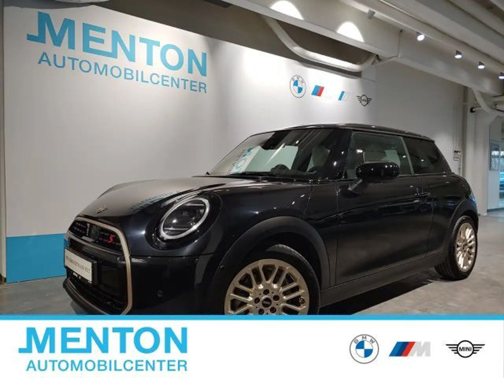 Mini Cooper S Favoured Trim JCW-Sportsitz/Navi/Pano/HuD/LED/RFK/