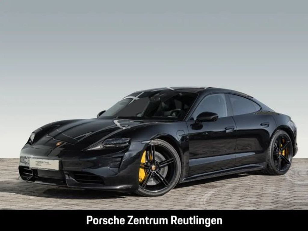Porsche Taycan S Turbo