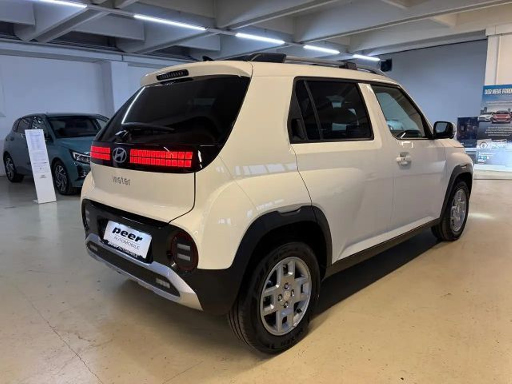 Hyundai INSTER