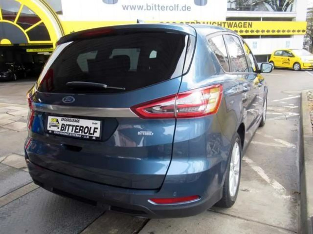 Ford S-Max